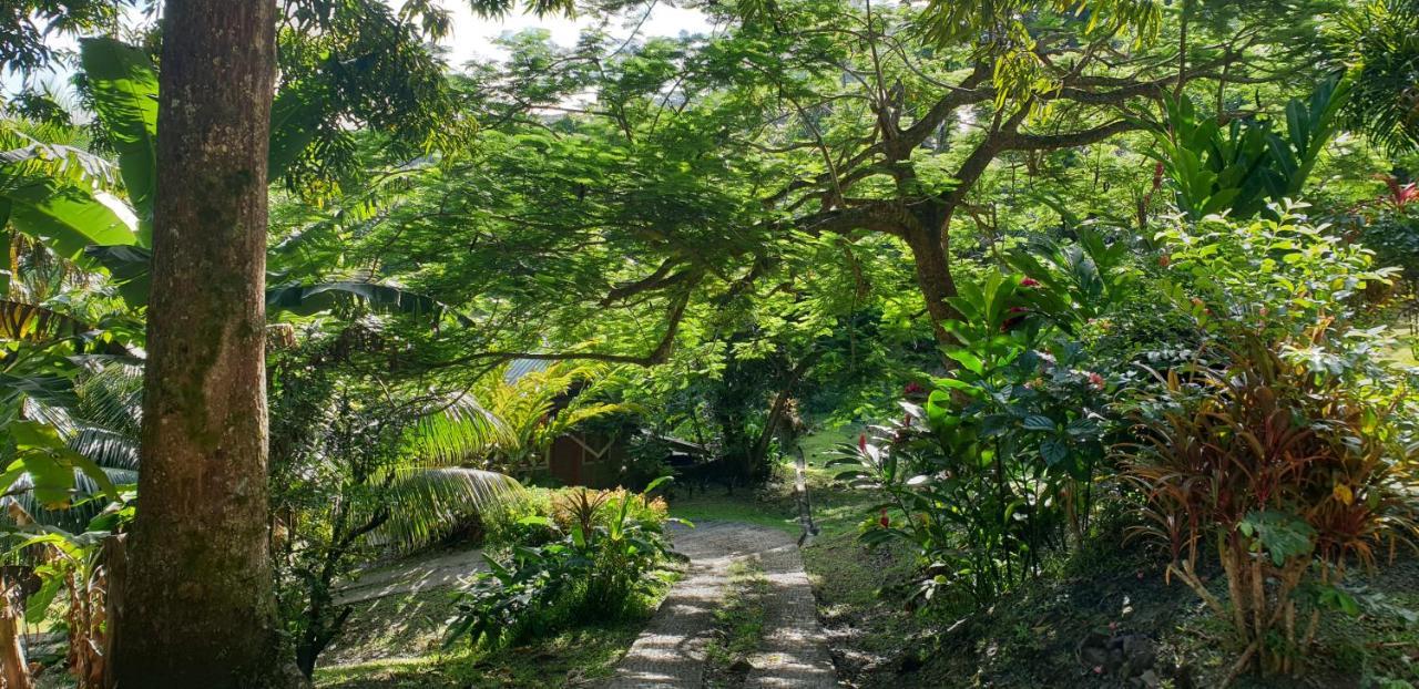 Haapu Huahine Manta Lodge Avec 4X4 Optionnel מראה חיצוני תמונה